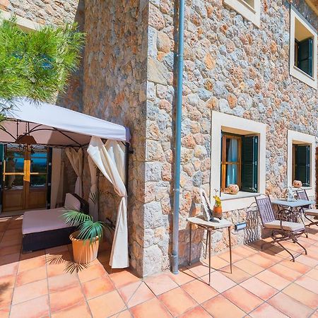 Es Pinar Villa Alaro Exterior photo